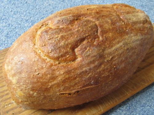 Domácí kváskový chléb s motivem káčátek